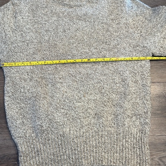 Vintage Eddie Bauer Women’s Wool Sweater Size L - Picture 4 of 6